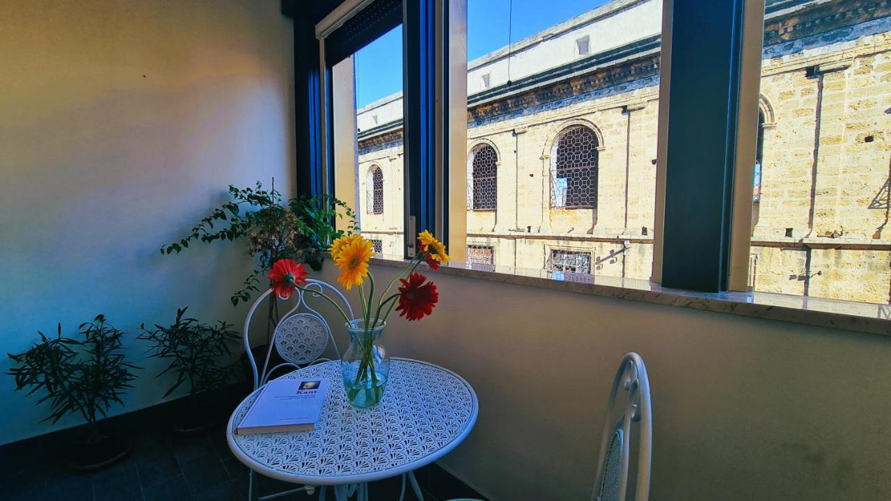 Cassaro261 Bed & Breakfast Palermo Exterior photo